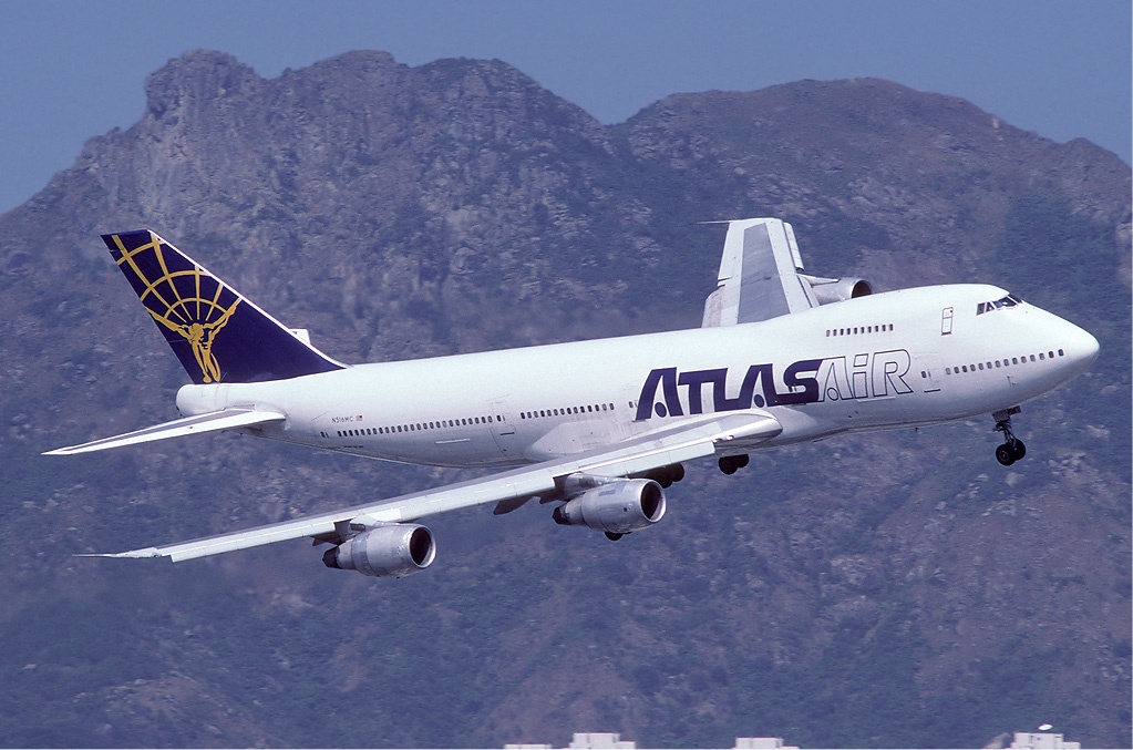 Atlas_Air_Boeing_747-200F_Wallner.jpg