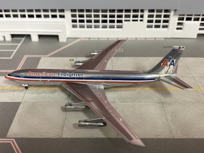 My American Airlines (old & current liveries) 1:400 collection 