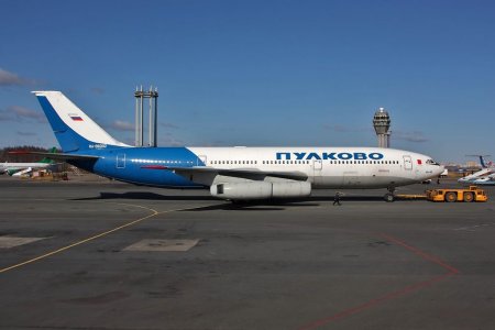 1024px-Ilyushin_Il-86,_Pulkovo_Airlines_(Rossiya_-_Russian_Airlines)_AN1518286.jpg