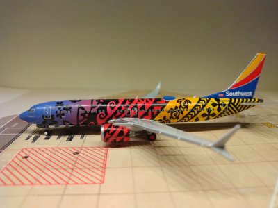 Southwest 737-MAX 8 N8710M L.jpg