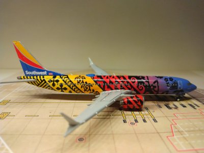 Southwest 737-MAX 8 N8710M R .jpg