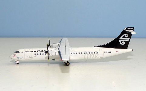 NZ_ATR72_ZK-MVB_03.JPG