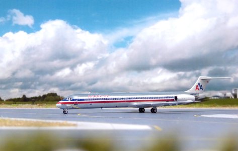 American Airlines MD-83 N984TW_3.JPG