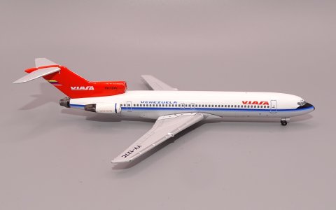 VIASA_B727_10.JPG