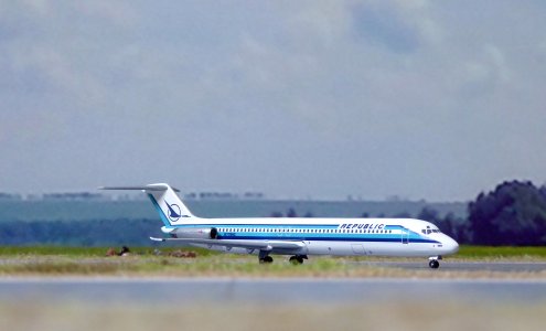 Republic DC-9-50  N778NC AC_2.JPG