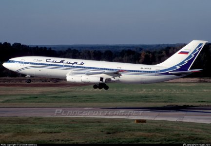 ra-86105-s7-siberia-airlines-ilyushin-il-86_PlanespottersNet_627253_1c400f0c9d_o.jpg