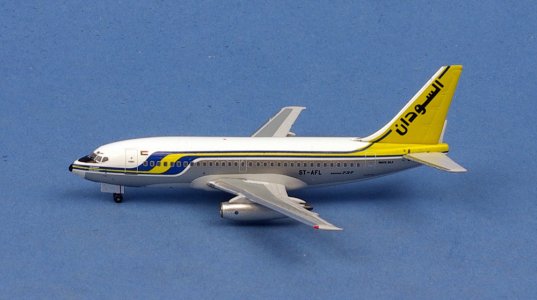 aero-classics-ac411356-boeing-737-200-sudan-airways-st-afl-xf7-206887_0.jpg
