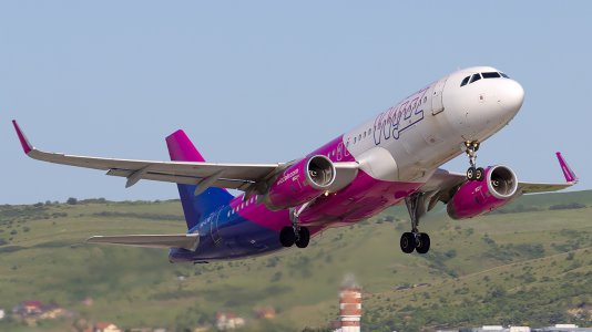 LRCL_21-06-2022_WZZ_A320_HA-LYB.jpg