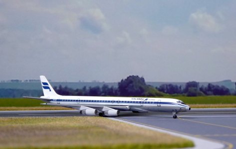 3 Icelandair DC-8 TF-FLF_1.JPG
