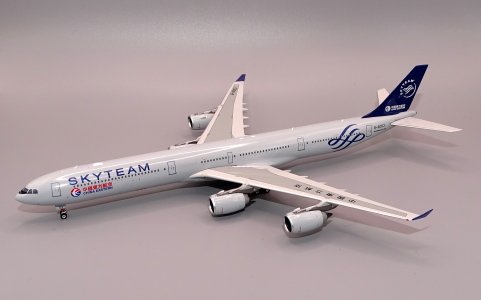 MU_A346_B-6053_01.JPG