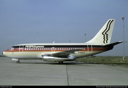 PeoplExpress 737-130 N408PE L.jpg