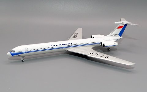 SU_IL62_CCCP-86675_01.JPG