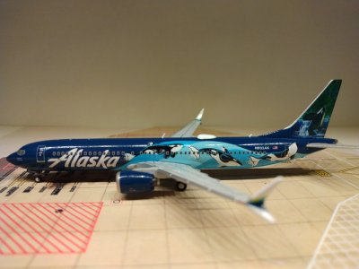 Alaska B737-MAX 9 N932AK L.jpg