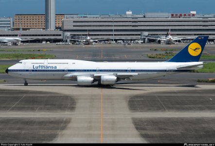 d-abyt-lufthansa-boeing-747-830_PlanespottersNet_1305772_a23dcf772a_o.jpg