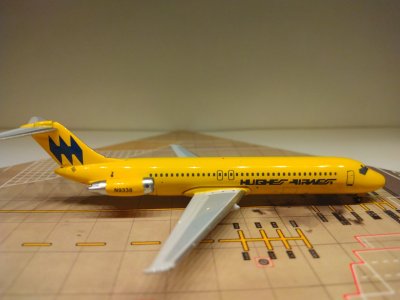 Hughes Airwest DC-9-31 N9338 R.jpg