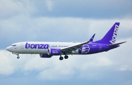 VH-UIK.JPG VH-UIK.JPG