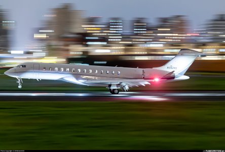 n392ms-walmart-bombardier-global-7500-bd-700-2a12_PlanespottersNet_1841713_aca507adc4_o.jpg