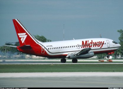 Midway 737-2K9A N701ML R.jpg