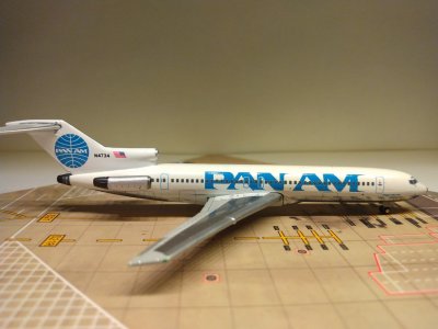 Pan Am 727-235 N4734 R.jpg
