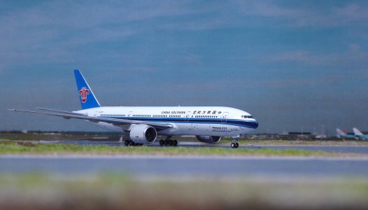 China Southern B777-21B B-2057_4.JPG