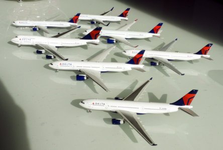 DSCN9885.JPG DSCN9885.JPG