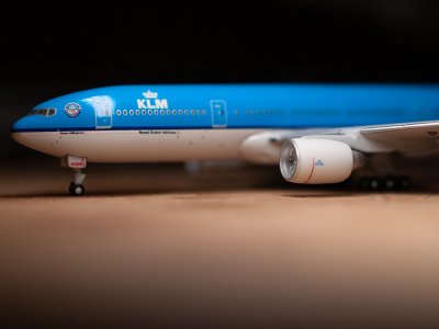 772KLM_02.jpg