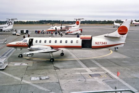 Horizon_Air_Fairchild_Swearingen_SA-227AC_Metro_III_Silagi-1.jpg