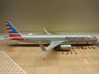 American A321-231WL N144AN R.jpg