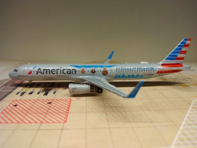 American A321-231WL N167AN L.jpg