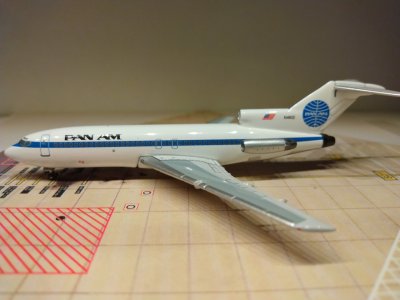 Pan Am B727-035 N4612 L.jpg