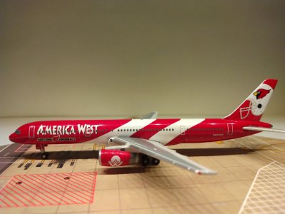 America West B757-200 1996 N908AW L.jpg