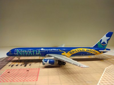 America West B757-200 1996 N915AW L.jpg