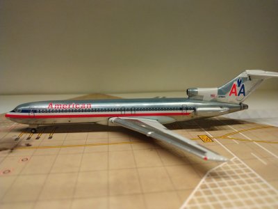 American B727-227A N718AA L.jpg