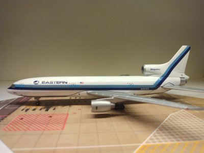 Eastern L-1011-100 N301EA L.jpg