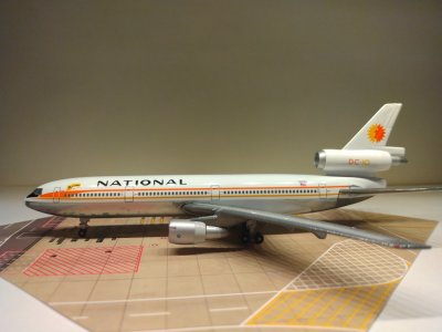 National DC-10-30 N82NA L.jpg