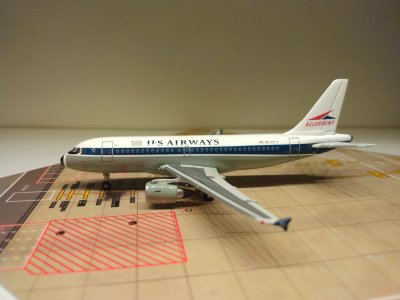 US Airways A319-112 2005 N745VJ L.jpg