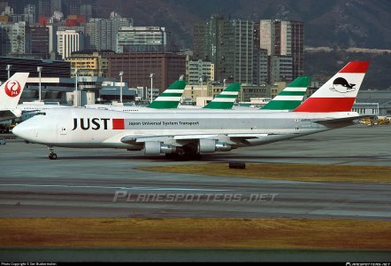 ja8160-just-japan-universal-system-transport-boeing-747-221f_PlanespottersNet_559761_3ac5fe436...jpg