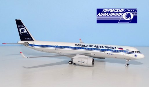 Perm_TU204_AV.jpg