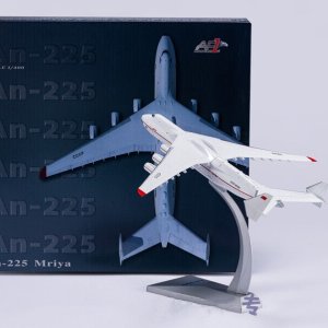 air-force-1-models-af1-0168-antonov-an225-mriya-x4a-190972_1.jpg