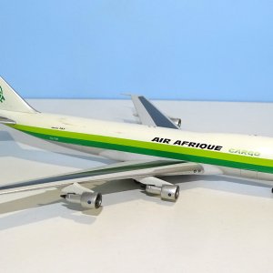 AIRAFRIQUE_B747_08.JPG