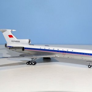 SU_TU154_CCCP85000_10.JPG