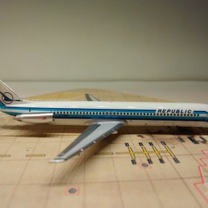 Republic DC-9-51 1979 N778NC R.jpg