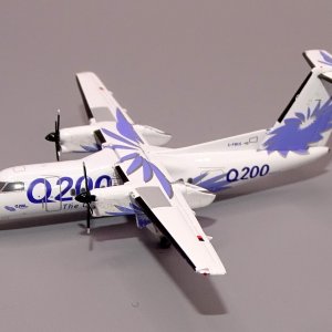 DHC_DHC-8_C-FBCS_01.JPG