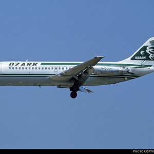 Ozark DC-9-14 1979 N490SA .jpg