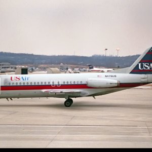 USAir F-28 N476US L.jpg