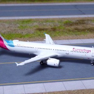 3 AMS Eurowings JC A321_1.JPG