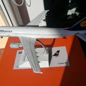 #385 Lufthansa A300-600 D-AIAU.jpg