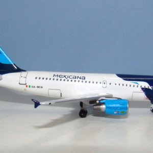 MEX_A319_nc_09.JPG