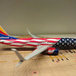 Southwest B737-8H4WL N500WR GJ R.jpg