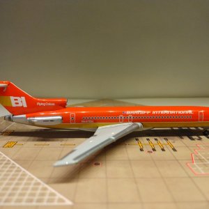 Braniff B727-227A N447BN R.jpg